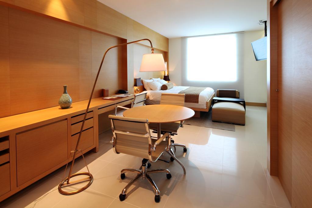 The One Boutique Hotel Карролтон Экстерьер фото